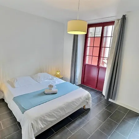 Apartman Wonderhost, Superbes Volumes Et Charme De L'ancien *