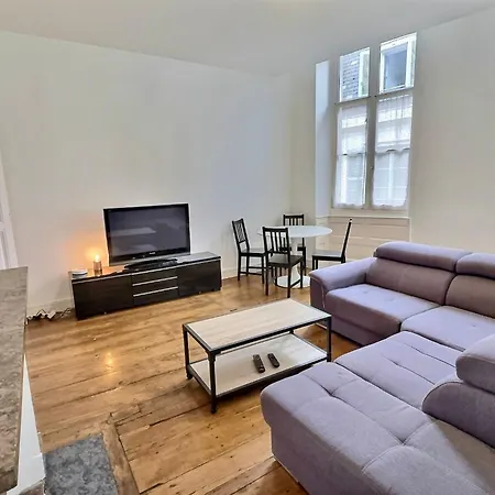 Wonderhost, Superbes Volumes Et Charme De L'ancien *
